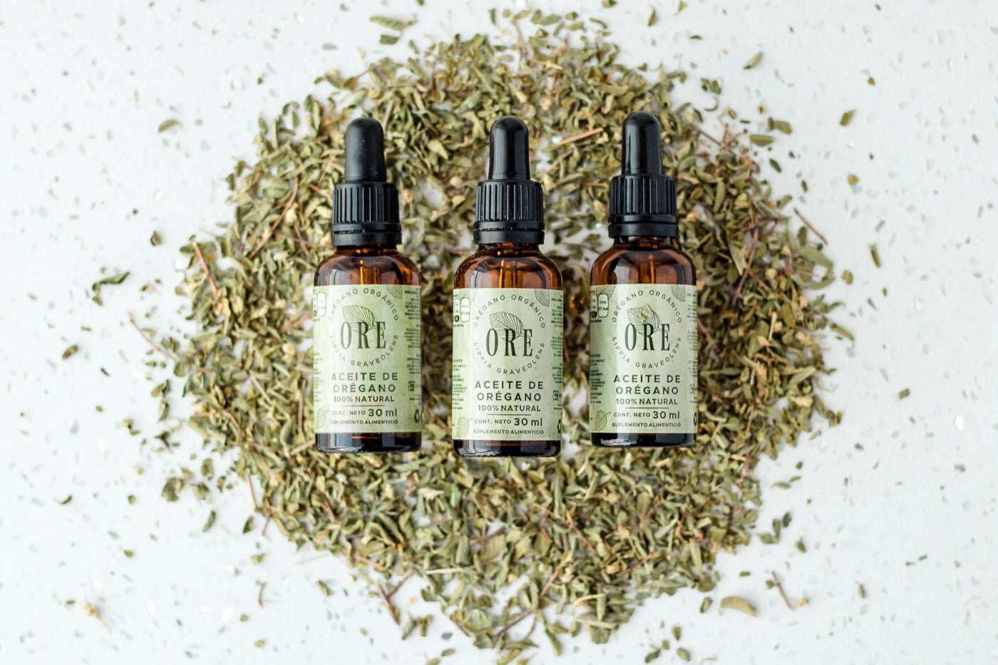 7 Beneficios del Aceite de Orégano para la Salud Familiar en México